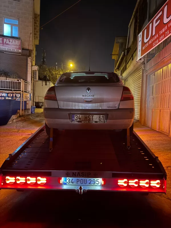 Gece Yarısı Yolda Kalırsanız Ne Yapmalısınız? Hayati Güvenlik Önlemleri — görsel 2